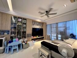 E Maison (D13), Apartment #589171981